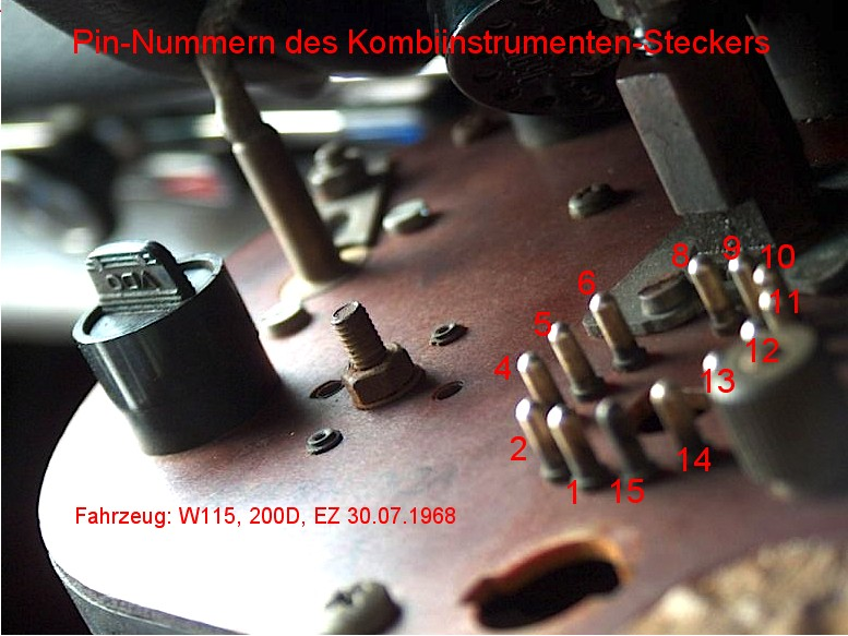 Datei:Kombiinstrumentenstecker.png