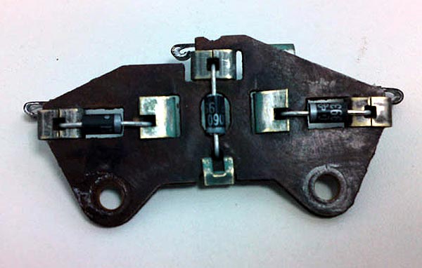 Datei:Austausch erregerdioden lima-04.jpg